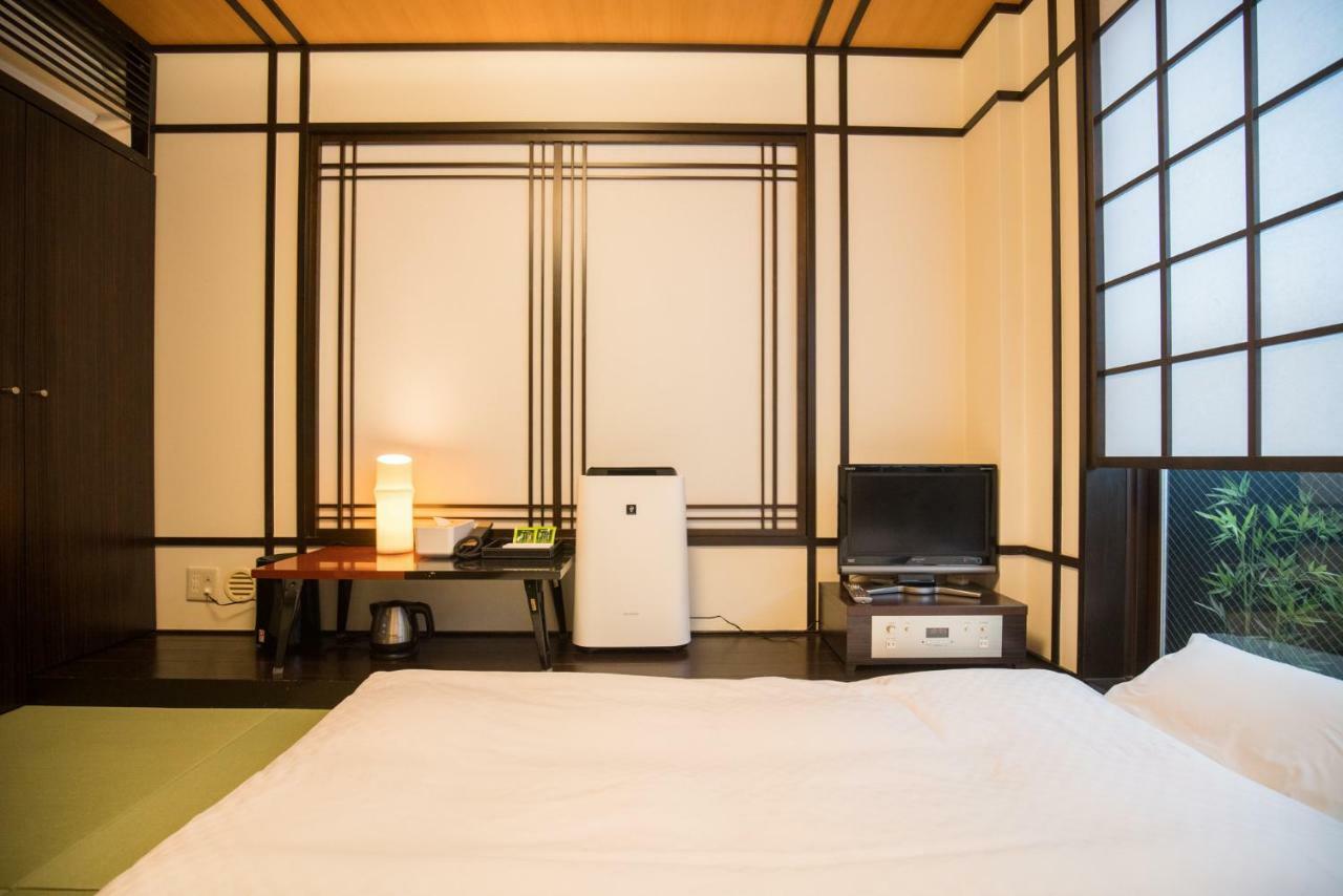 Floral Hotel - Nihonbashi أوساكا المظهر الخارجي الصورة