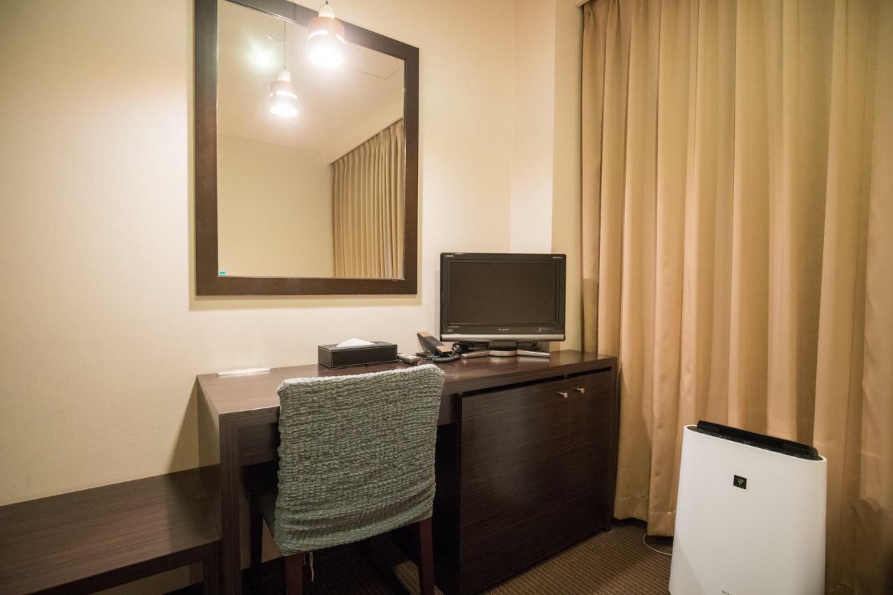 Floral Hotel - Nihonbashi أوساكا المظهر الخارجي الصورة