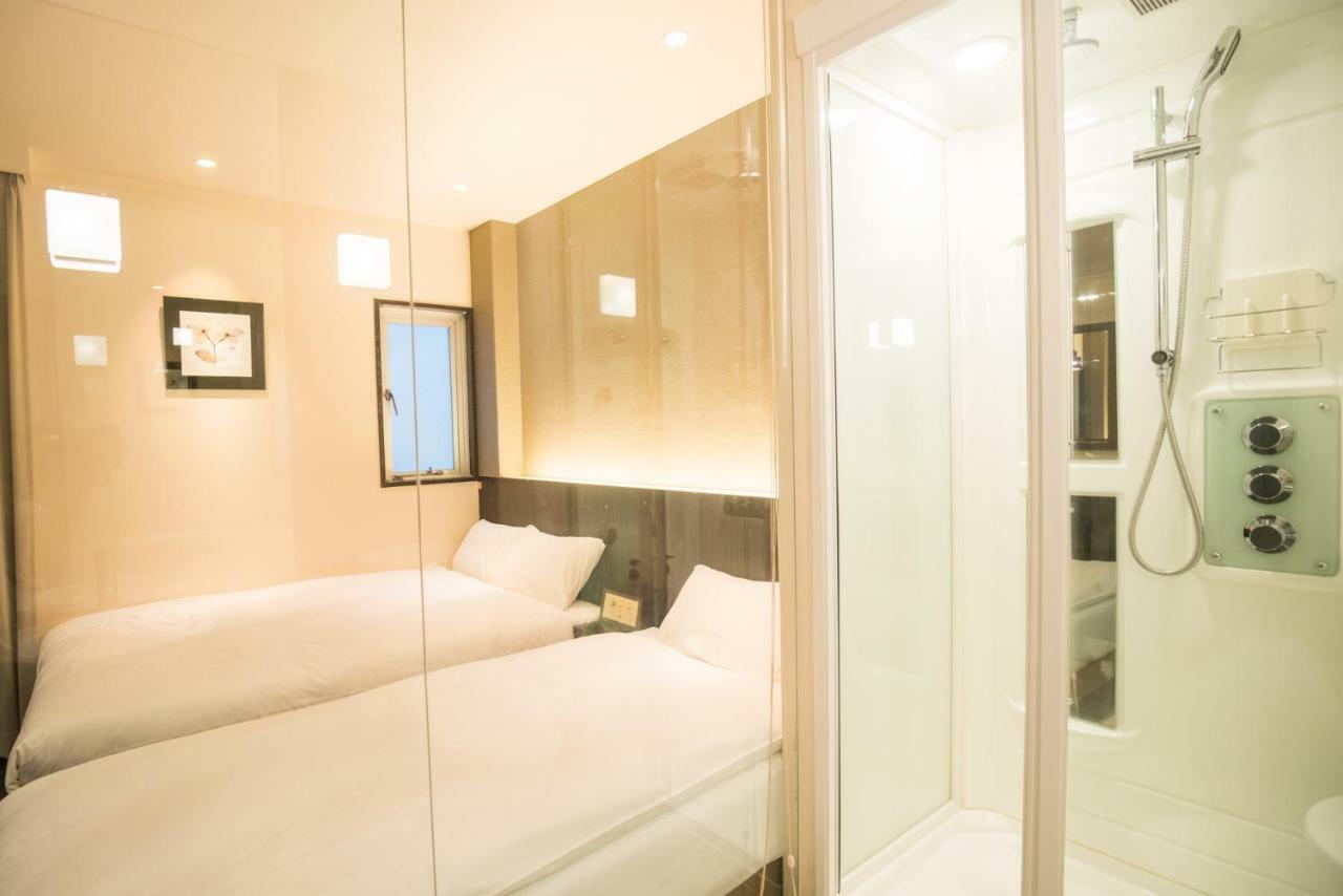 Floral Hotel - Nihonbashi أوساكا المظهر الخارجي الصورة