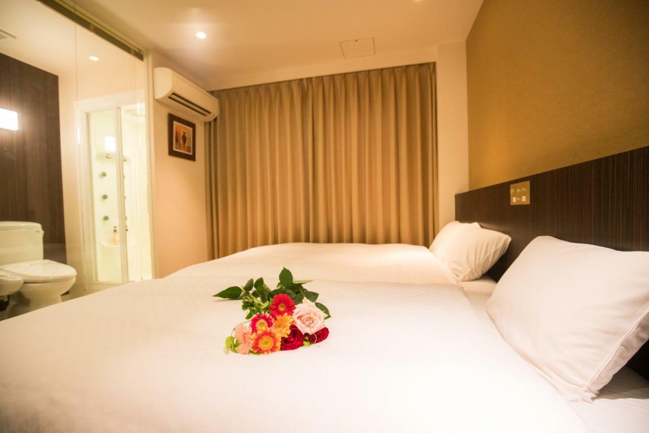 Floral Hotel - Nihonbashi أوساكا المظهر الخارجي الصورة