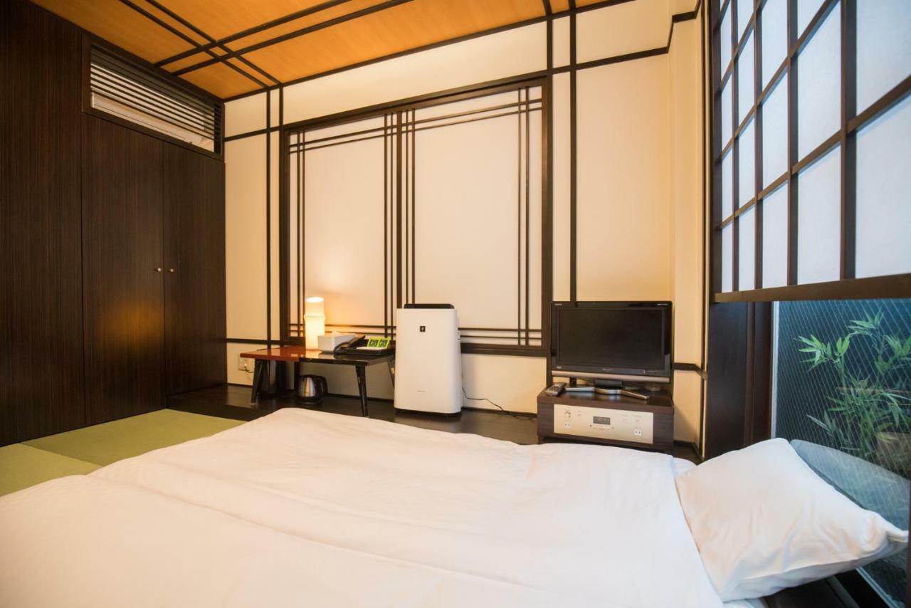 Floral Hotel - Nihonbashi أوساكا المظهر الخارجي الصورة