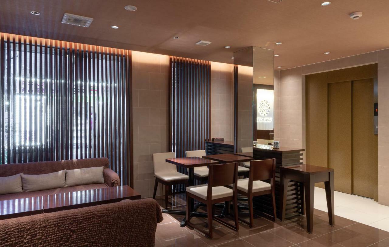 Floral Hotel - Nihonbashi أوساكا المظهر الخارجي الصورة